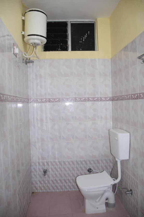 Hotel Deep Valley Mount Abu Bagian luar foto