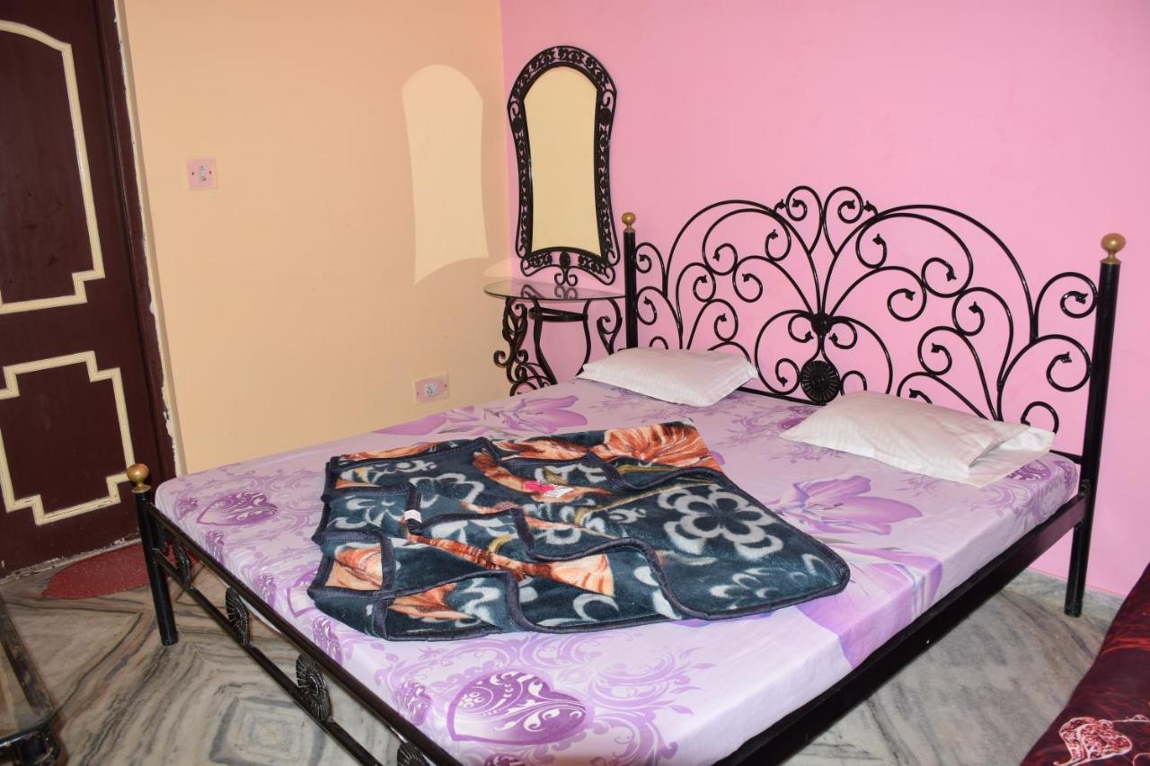 Hotel Deep Valley Mount Abu Bagian luar foto