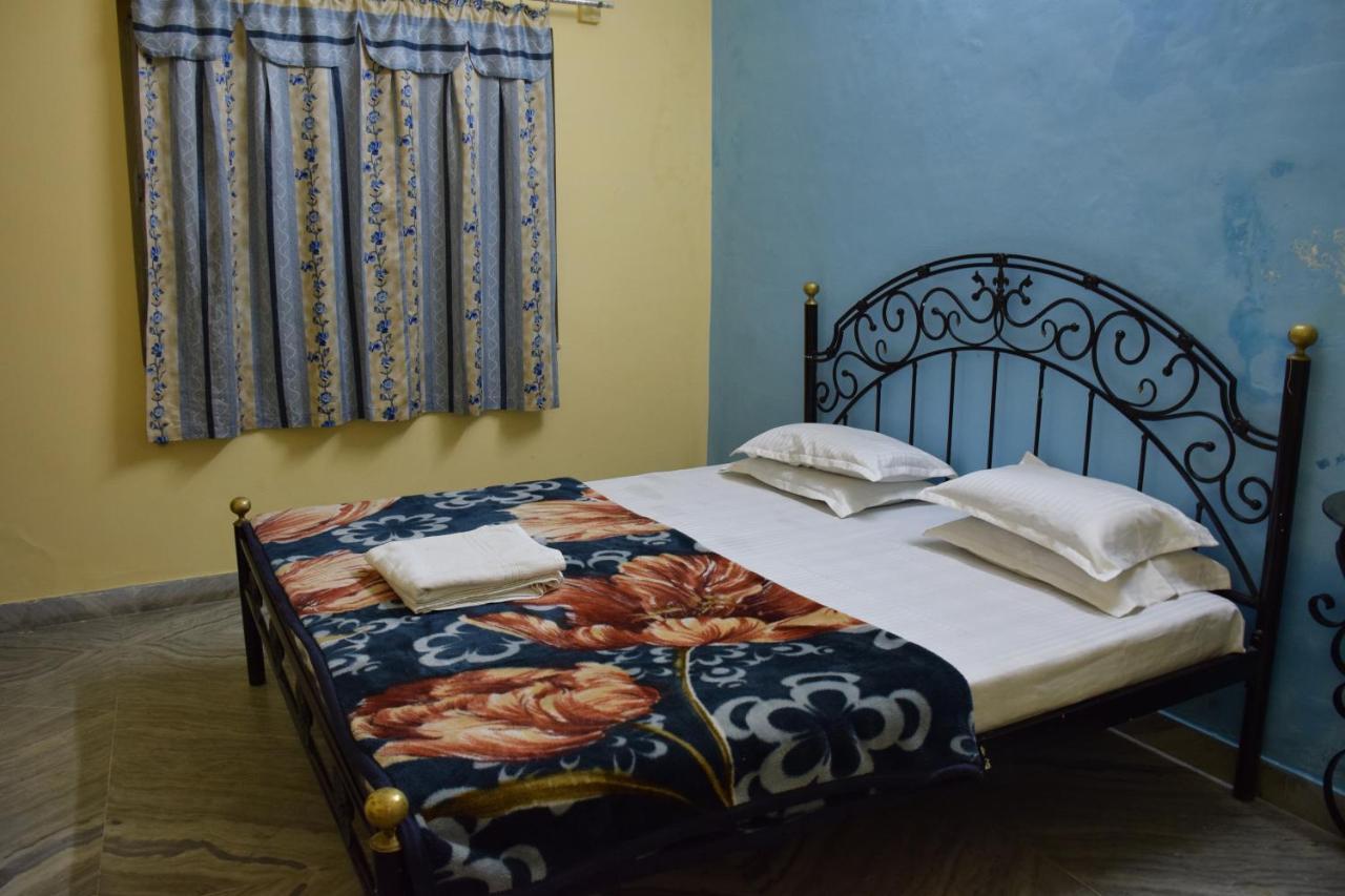 Hotel Deep Valley Mount Abu Bagian luar foto