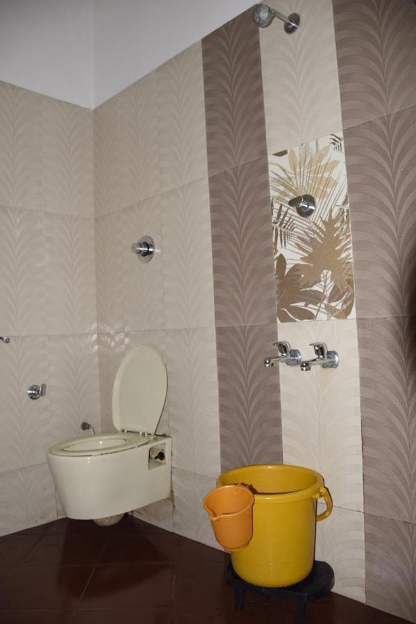 Hotel Deep Valley Mount Abu Bagian luar foto